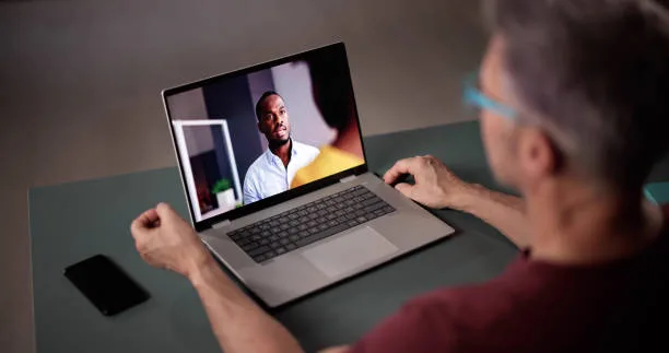One-on-one video call providing personalized health coaching for men